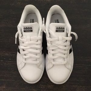 Adidas cloudfoam sneakers
